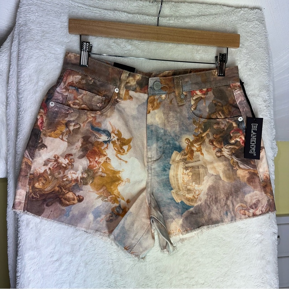 BLANKNYC The Barrow Vatican Vintage High Rise Printed Denim Shorts Angel Cherub - Picture 6 of 15